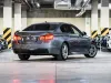 BMW 5-Series Thumbnail 3